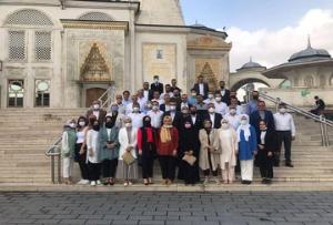 30 AĞUSTOS ZAFER BAYRAMI KUTLAMALARINI İLÇE MEYDANIMIZDA GERÇEKLEŞTİRDİK