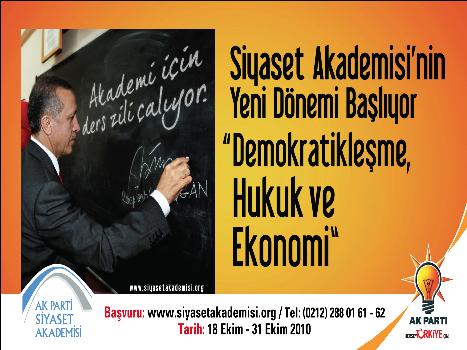 SİYASET AKADEMİSİ YENİ DÖNEM BAŞLIYOR